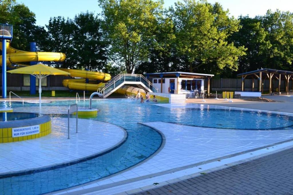 Traumhafte Auszeit Appartement Bad Lauchstädt Buitenkant foto